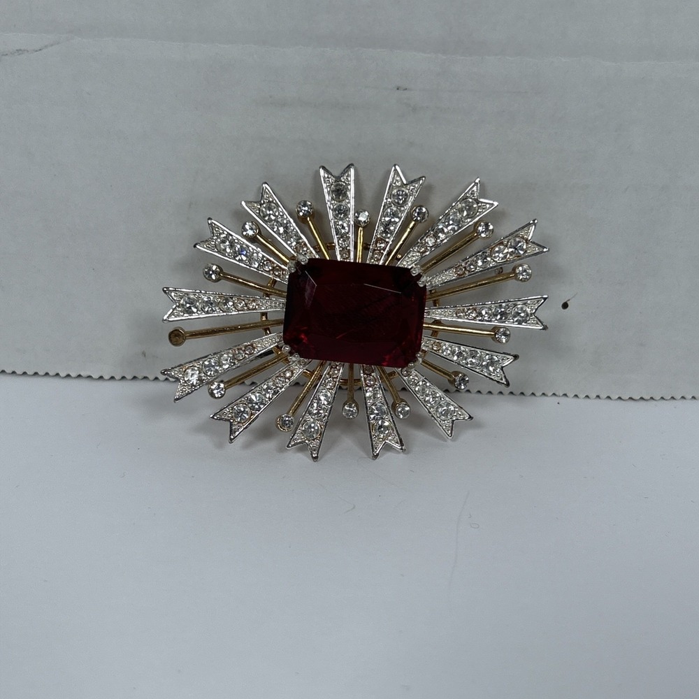 KJL Kenneth Jay Lane Signed Garnet Crystal Starburst Sunburst Broochā Pin FLAW